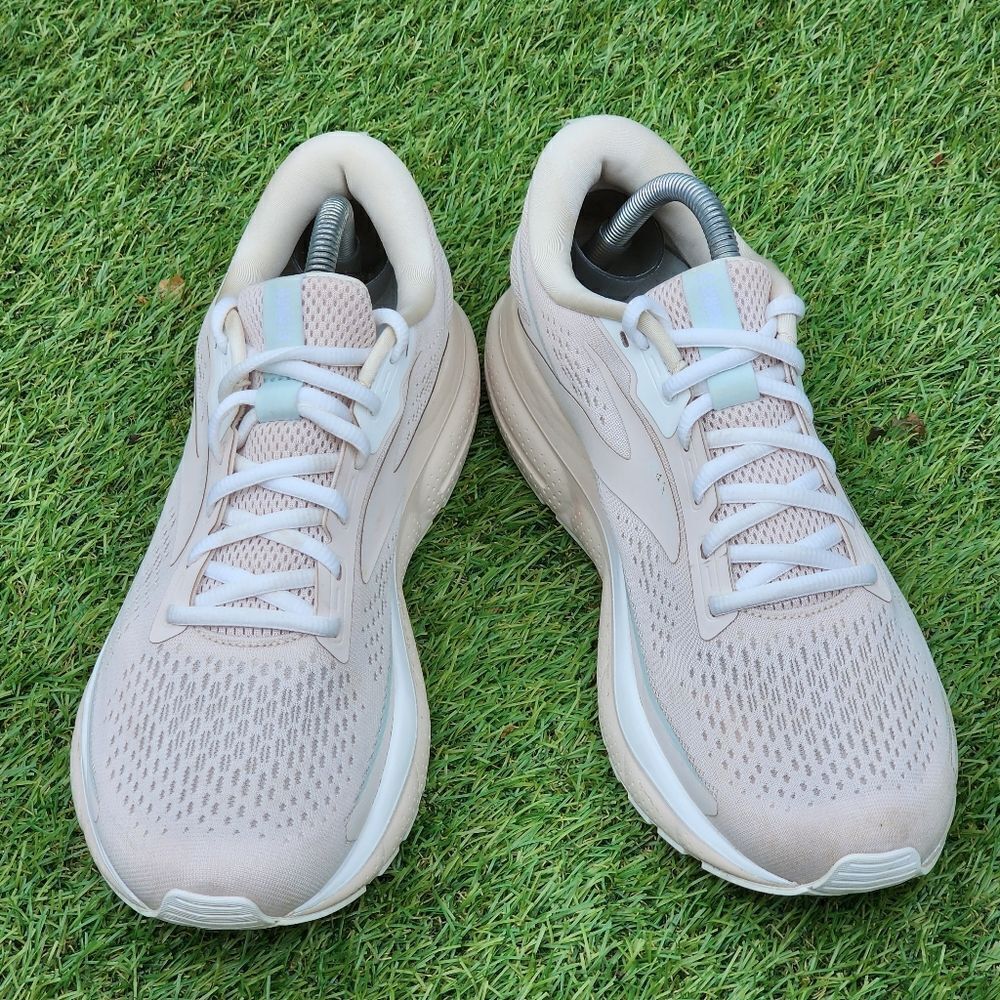BOOKS TRACE 3 - Women's Athletic Shoes - SIZE 10.5B - Picture 2 of 9